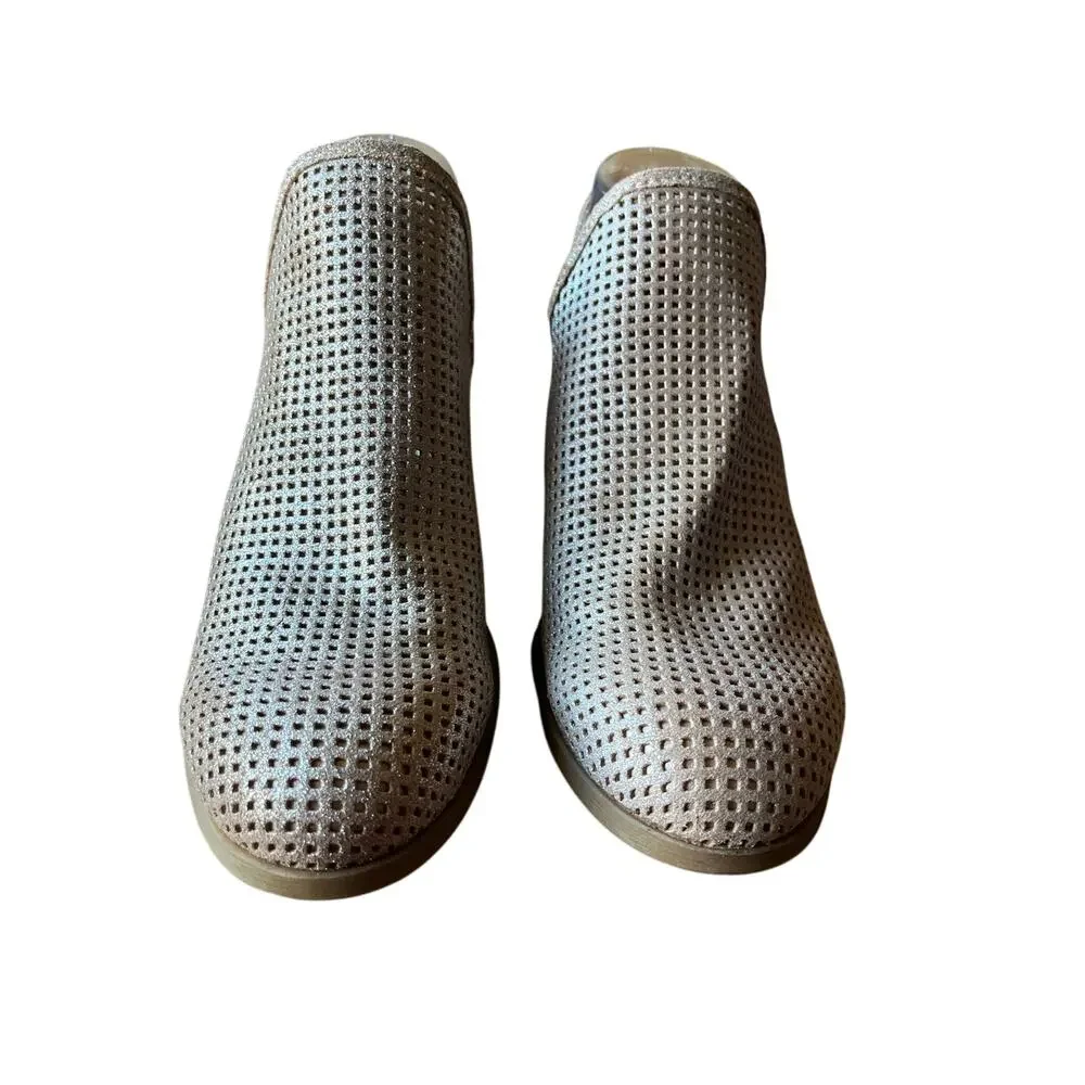 Sofft Booties Size 6 Beige Perforated Back Zip Comfort Festival Boho Concert